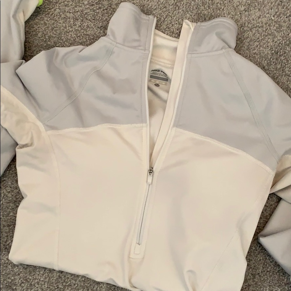 Nike Pullover
